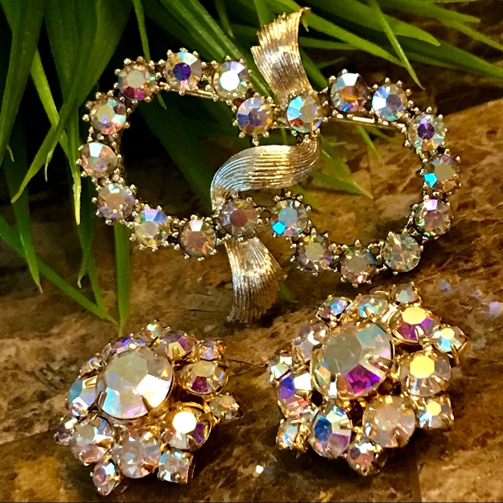 Vintage Rainbow Rhinestone Brooch earrings Set